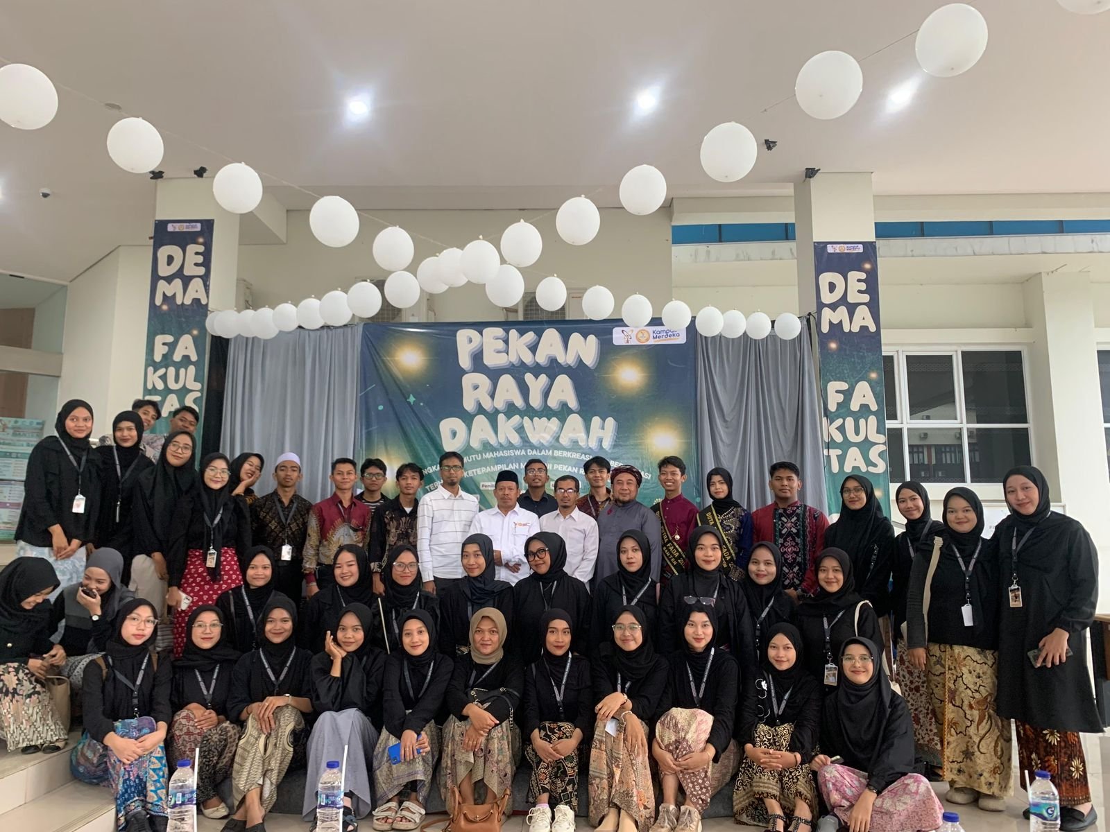 DEMA FADA UIN Banten Dukung UMKM Lokal Melalui Pekan Raya Dakwah 2024