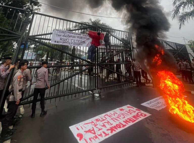BEM Banten Bersatu Kritik 100 Hari Kerja Gubernur Banten, Bagas: Carut Marut Birokrasi
