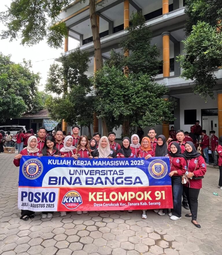 Meriah! Universitas Bina Bangsa Resmi Melepas KKM Kelompok 91 Menuju Desa Cerukcuk