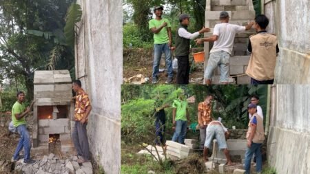 KKM Kelompok 68 Bina Bangsa Buatkan “Rocket Stove” untuk Warga Bojong Pandan