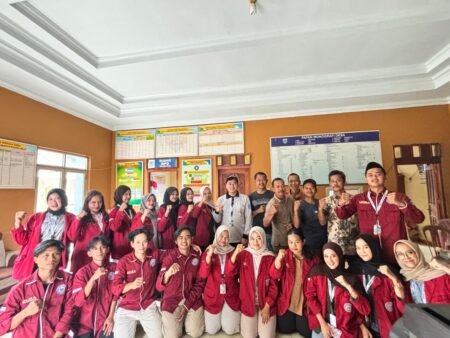 Tingkatkan Keterampilan dan Kemandirian Ekonomi Warga, KKM UNIBA Gelar Lokakarya Pemberdayaan Masyarakat di Kertasana