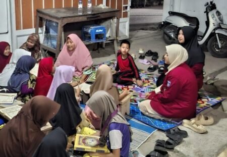 Mahasiswa KKM 91 UNIBA Aktif Mengajar Ngaji di Taman Baca Desa Cerukcuk