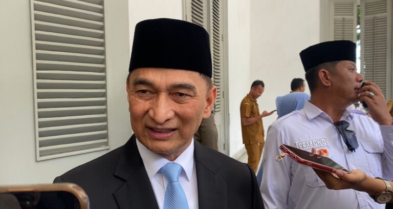 Adik Kandung Dilantik Jadi Kepala Bapenda Banten, Dimyati: Awas Korupsi, Main-main