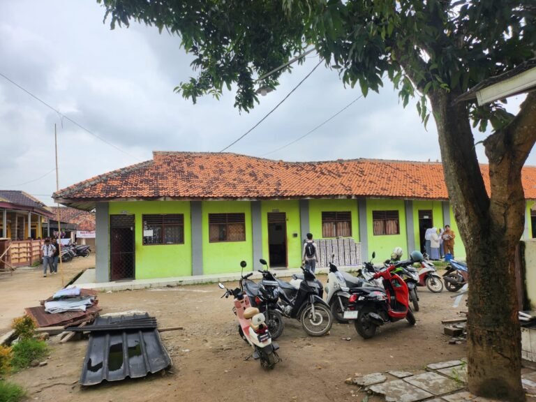 Orang Tua Siswa SMK Arrasyadiyah di Kota Serang Keluhkan Beasiswa PIP Dipotong Rp1,5 Juta, Ini Kata Pihak Sekolah