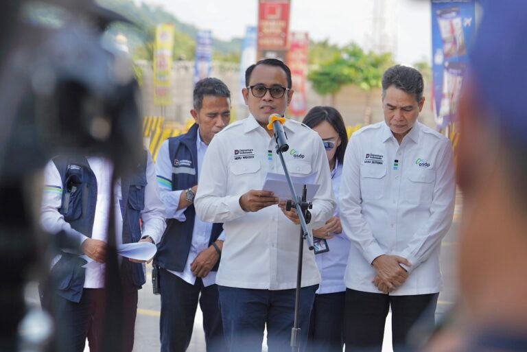 Direktur Utama PT ASDP Ferry Indonesia, Heru Widodo