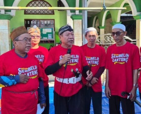 Ratusan Warga Cikande Permai Ikuti Penyembelihan Qurban Idul Adha 1447 H di Masjid Jami Al Muhajirin