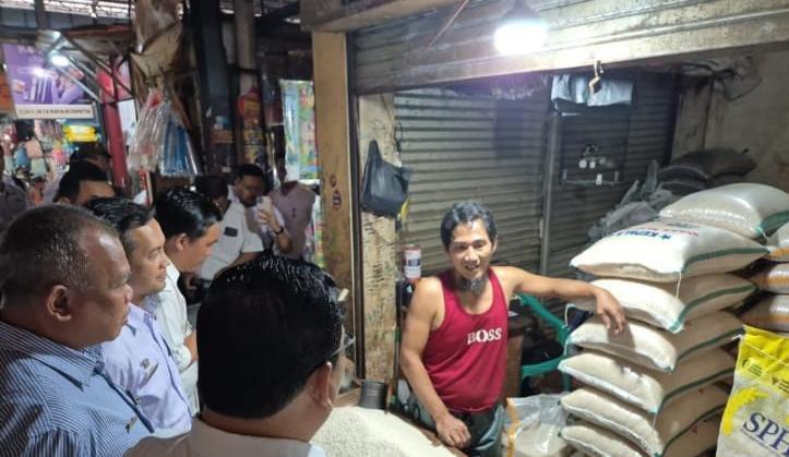 Bulog Jaga Kestabilan Harga, Pasar Rangkasbitung Tetap Kondusif
