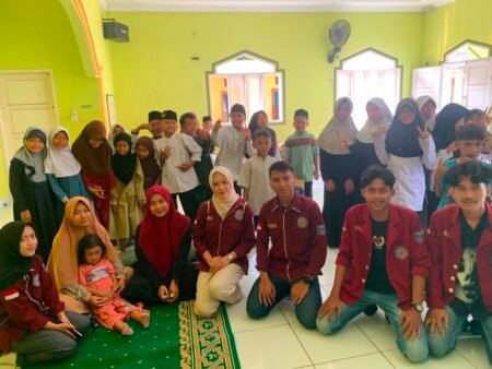 Day-5 KKM 25 Uniba Singamerta Melakukan Observasi ke SDN Priuk dan Madrasah