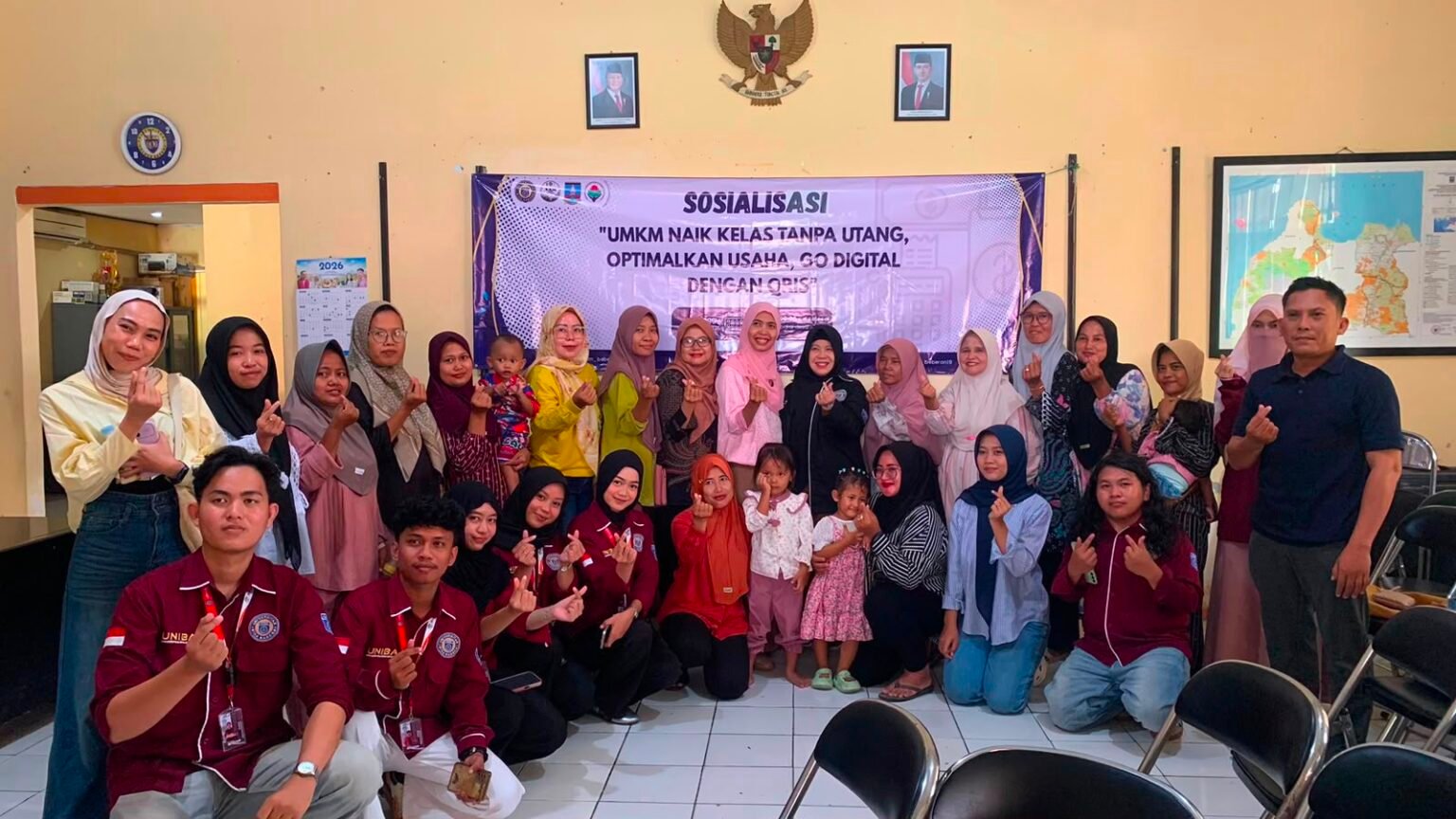 KKM 19 UNIBA Gelar Sosialisasi UMKM Naik Kelas Tanpa Utang, Optimalkan Usaha, Go Digital dengan QRIS di Desa Beberan