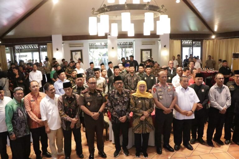 Khofifah dan Kapolda Jatim Tekankan: Perbedaan Bukan Alasan Berpecah