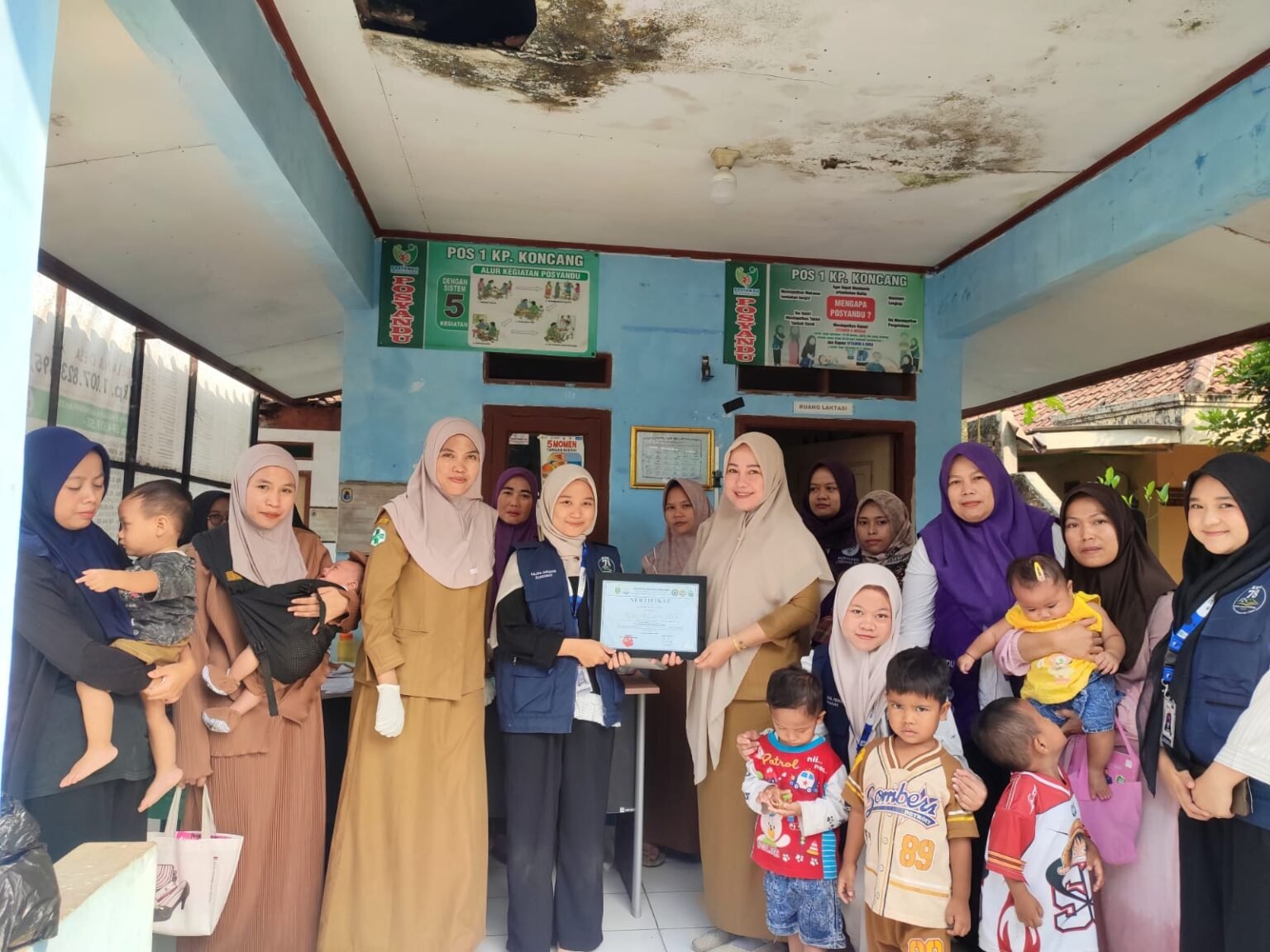 Cegah DBD dari Lingkungan, KKM 78 UNIBA Gelar Penyuluhan di Posyandu Koncang 1
