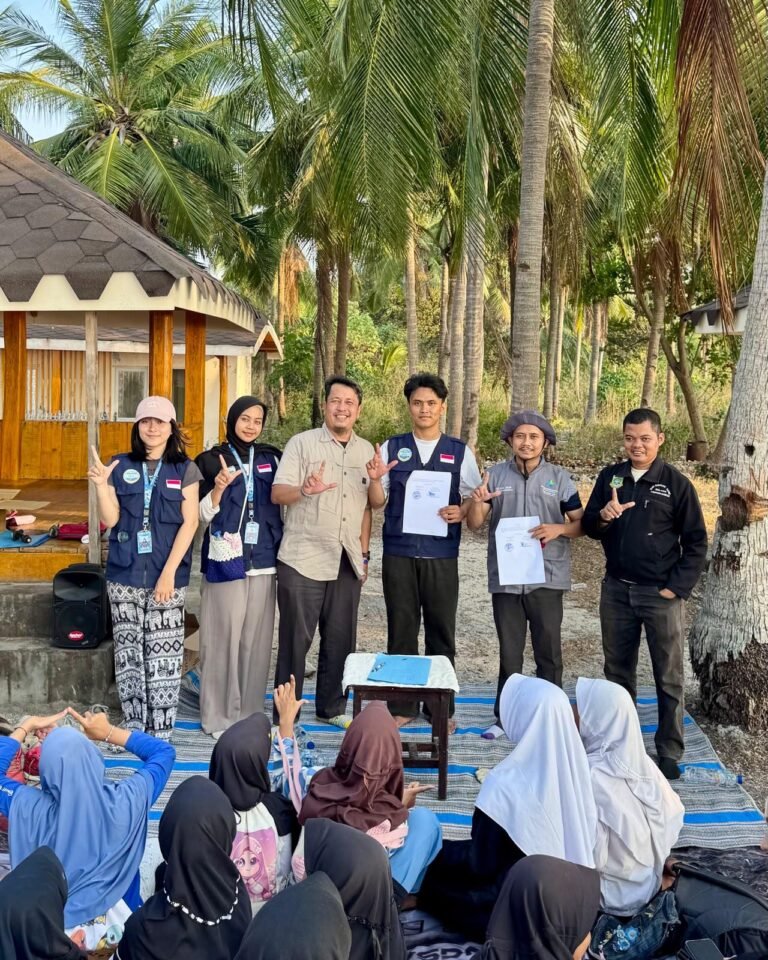 Dorong Budaya Literasi, Mahasiswa KKM 63 UNIBA Helat Gelaran Membaca di Desa Pulo Panjang
