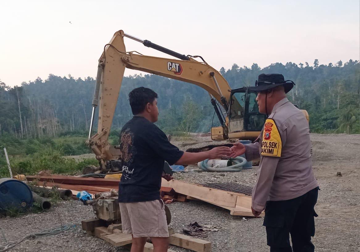 Haris Azhar Pertanyakan Rezim Hukum Satgas PKH: PT KEL Ditertibkan, Penambang Baru Muncul di Nabire