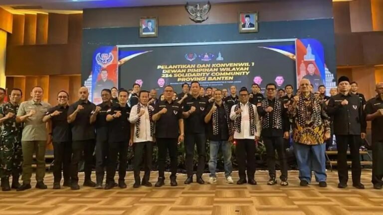 Ketua DPRD Kota Serang Muji Rohman Hadiri Pelantikan DPW 234 Solidarity Community Banten, Dorong Sinergi Masyarakat